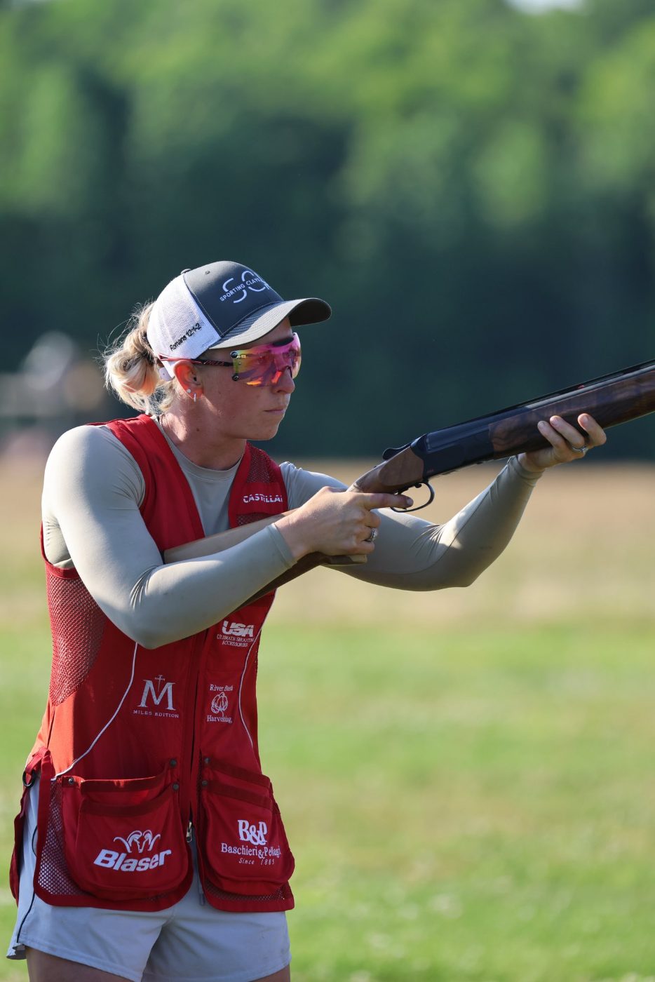 Karen Miles competing with the Miles Edition FBX